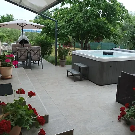 게스트하우스 Katarina 3*